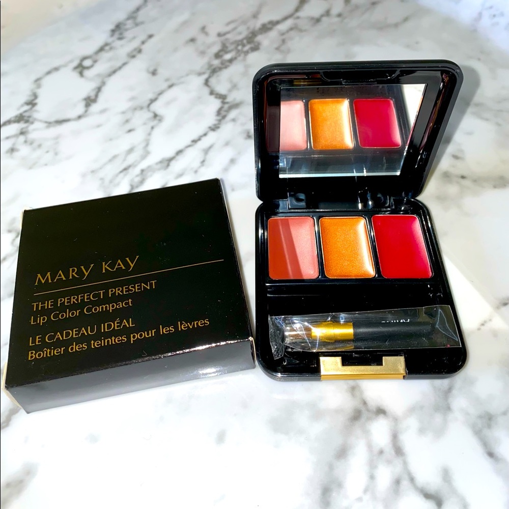 💄💄💄Mary Kay makeup lip kit color compact